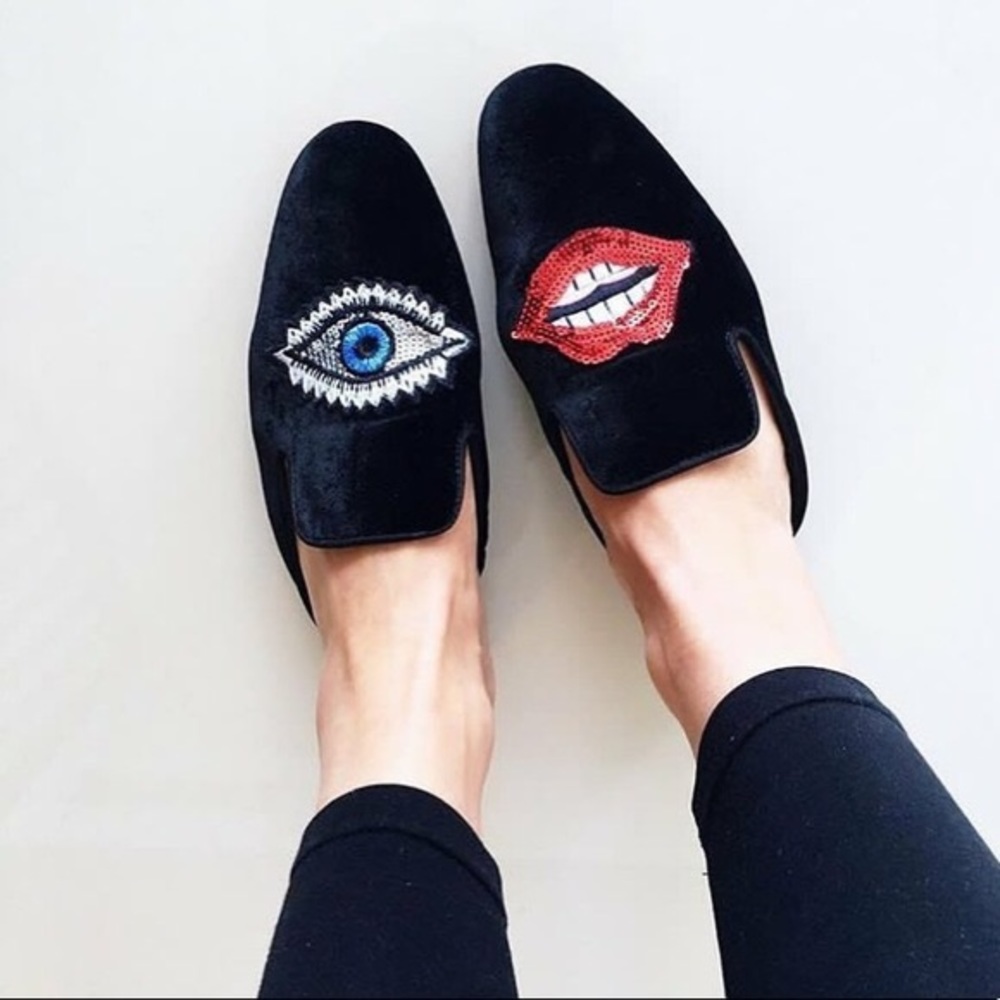 Sold!!Exclusive SCHUTZ DAMITTA velvet mules - Picture 1 of 6